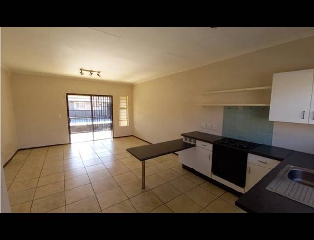 1 BEDROOM APARTMENT FOR SALE IN BRENTHURST